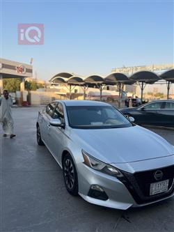 نيسان ألتيما